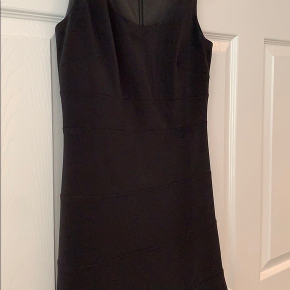 Dress - Picture 4 of 5